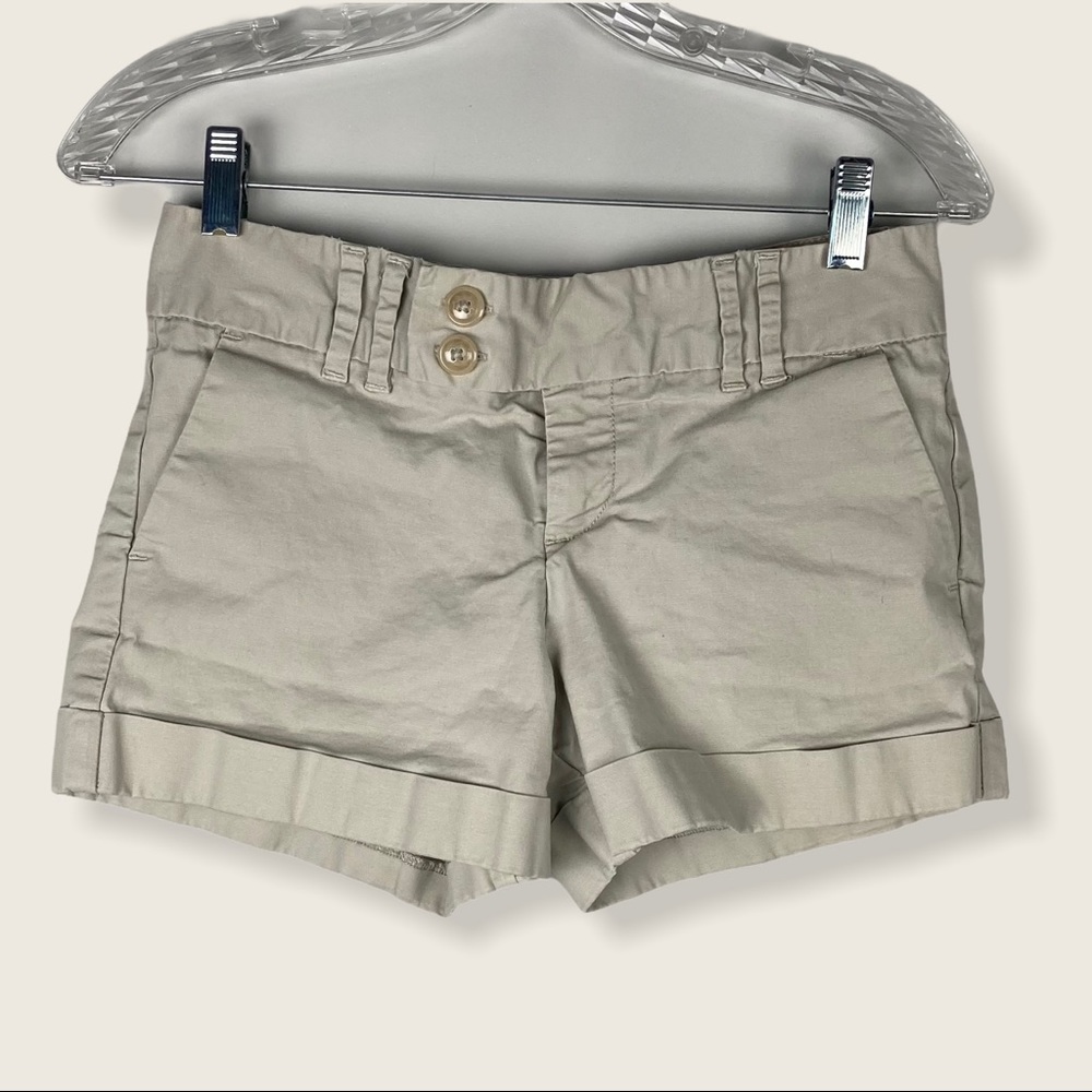 Old Navy Khaki Low Rise Shorts Sz 2